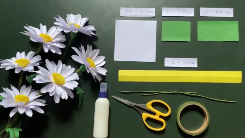 Daisy Delight paper flowers